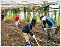 学生と地域市民で取り組む環境保全型農業の実践